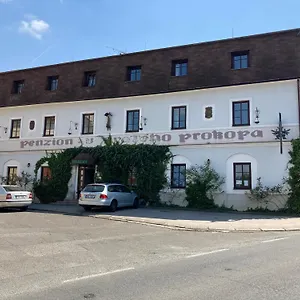 Gasthof U Svateho Prokopa, Středokluky