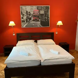 Hotel Station, Prag